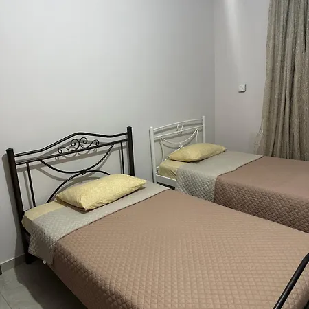 公寓 Margaret Kalívia